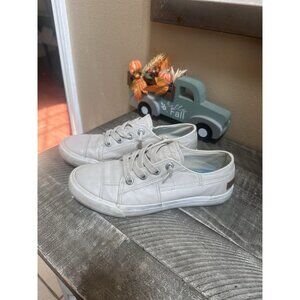 Blowfish Malibu Womens Sneakers Beige Vegan Leather Lace Up Casual Shoes Sz 8.5